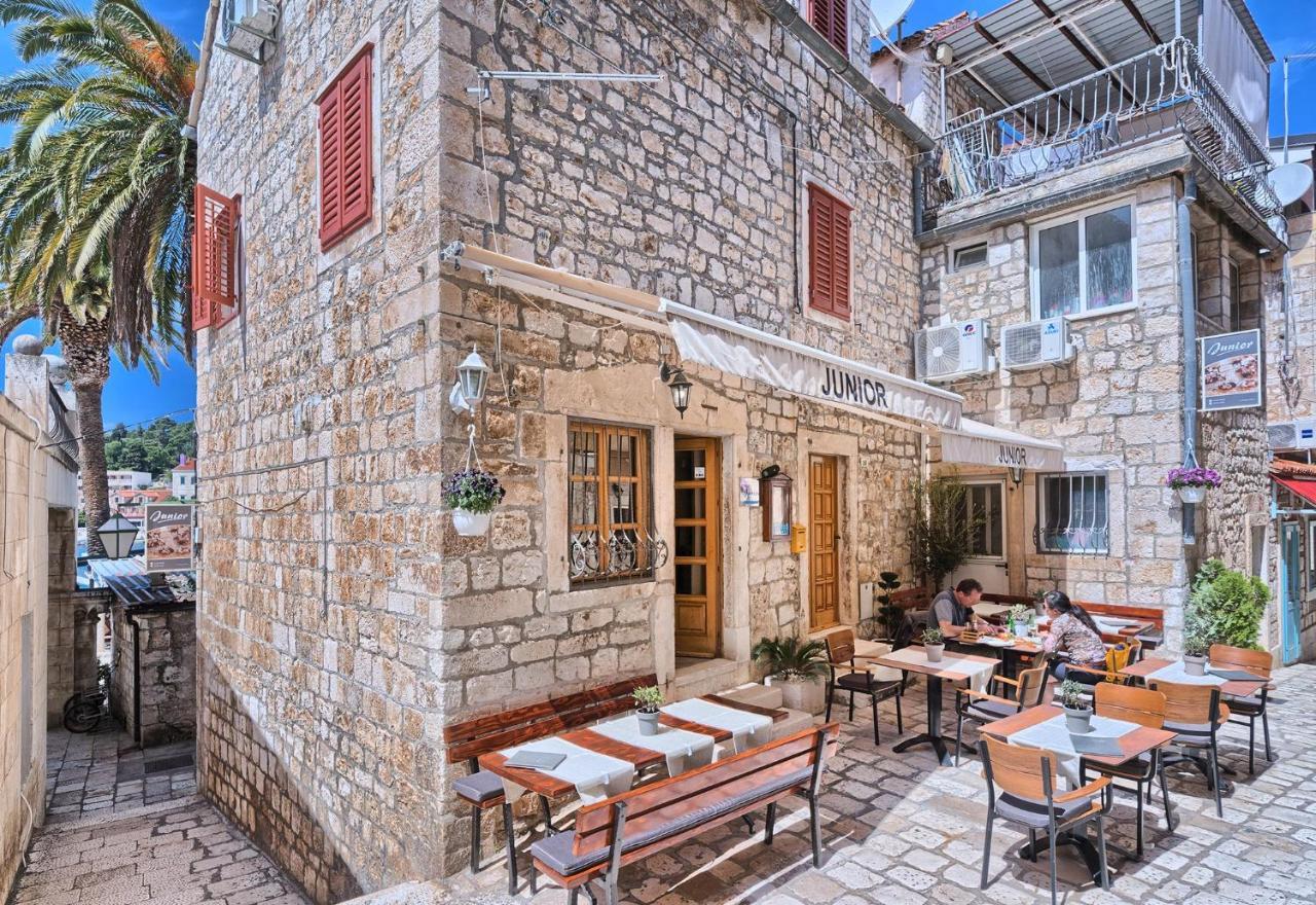 Couple'S Getaway In The Center Of Hvar W/Sea View 赫瓦尔 外观 照片